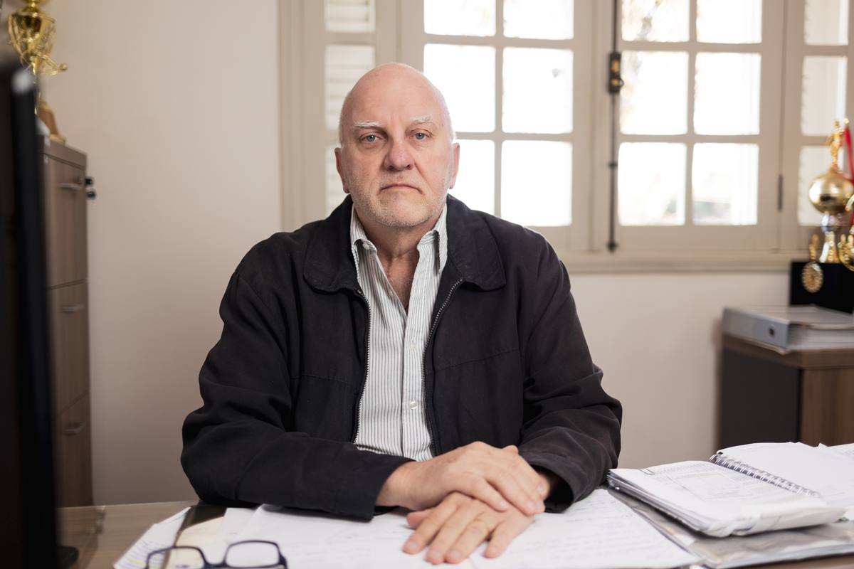 Retratos Individuais — Gomes Pimentel